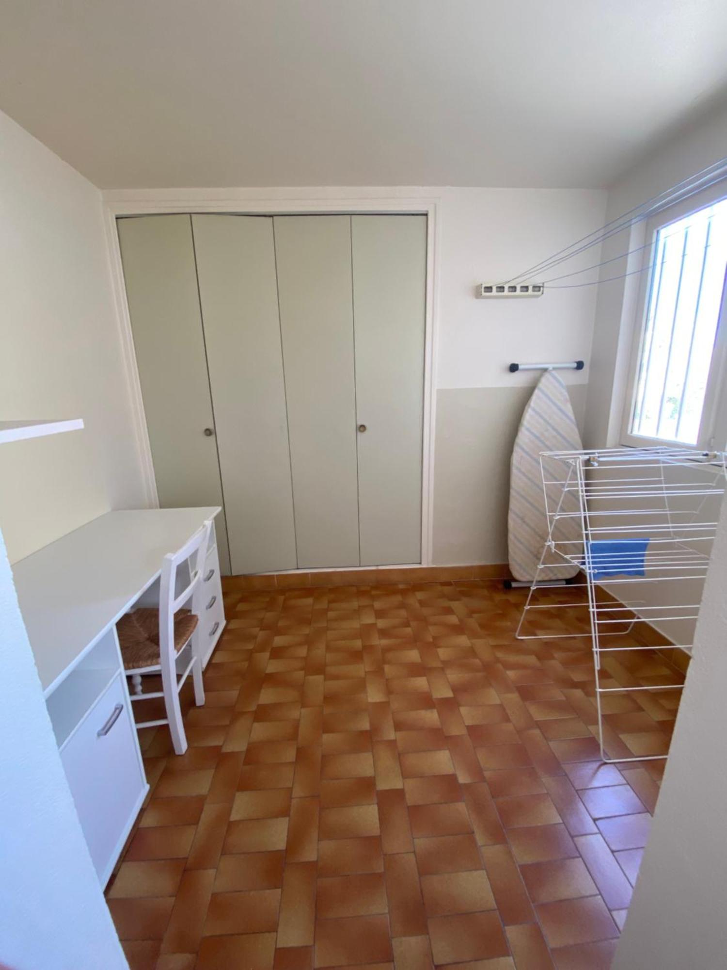 - T3 - 2 - 5 Personnes - Garage - Clim - Port A 300 M *
